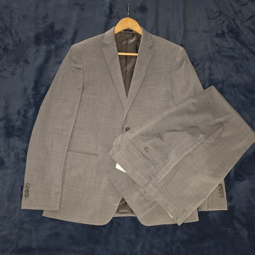 Joseph Abboud Grey Two-Piece Suit